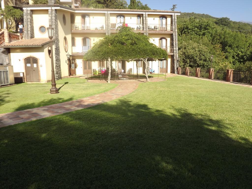 Airone Wellness Hotel Zafferana Etnea Extérieur photo