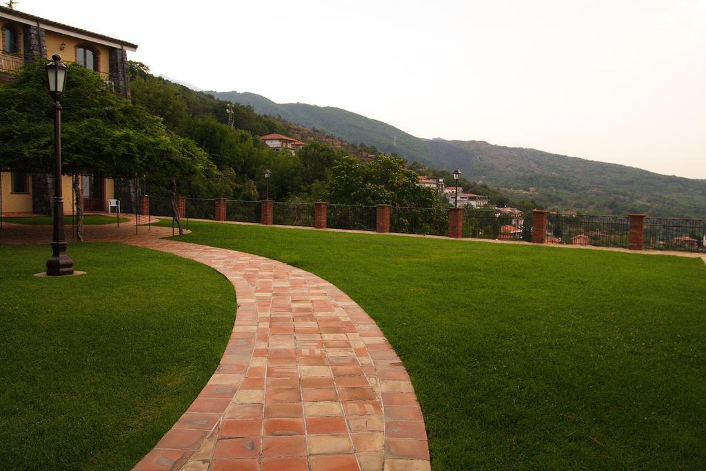 Airone Wellness Hotel Zafferana Etnea Chambre photo